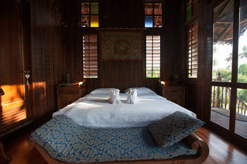 The Happy 8 Retreat X Kampung House